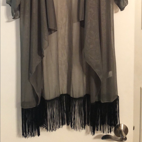 NWT S LulaRoe Monroe - Picture 4 of 4